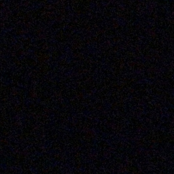 Meet your Posher, Anna - Picture 1 of 1